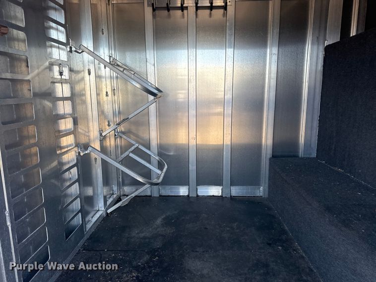 image for item EG1716 2025 Exiss Sooner Trailer Mfg. Sooner Select 7026 livestock trailer