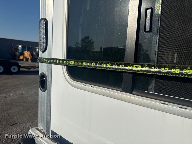 image for item EG1716 2025 Exiss Sooner Trailer Mfg. Sooner Select 7026 livestock trailer