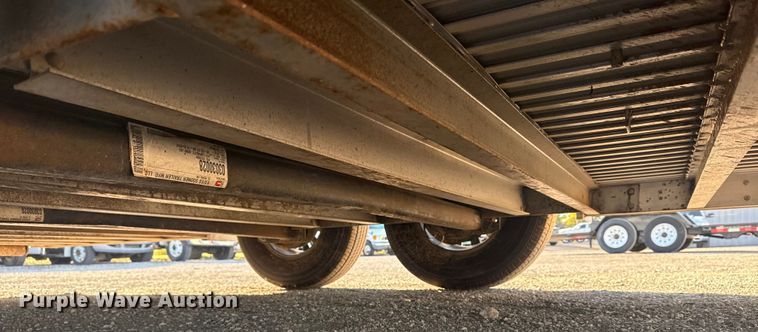 image for item EG1716 2025 Exiss Sooner Trailer Mfg. Sooner Select 7026 livestock trailer