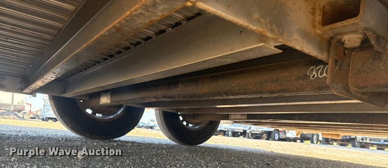 image for item EG1716 2025 Exiss Sooner Trailer Mfg. Sooner Select 7026 livestock trailer