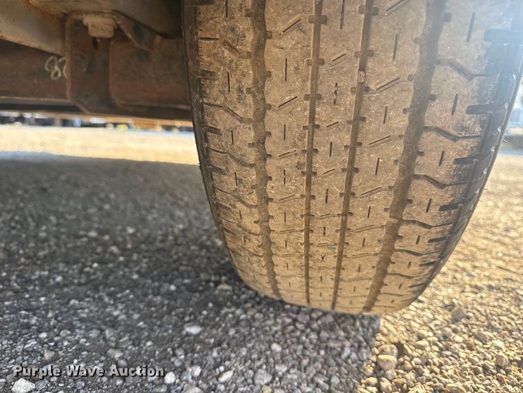 image for item EG1716 2025 Exiss Sooner Trailer Mfg. Sooner Select 7026 livestock trailer