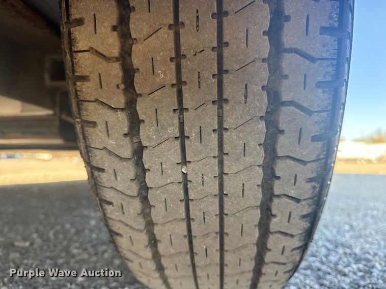 image for item EG1716 2025 Exiss Sooner Trailer Mfg. Sooner Select 7026 livestock trailer