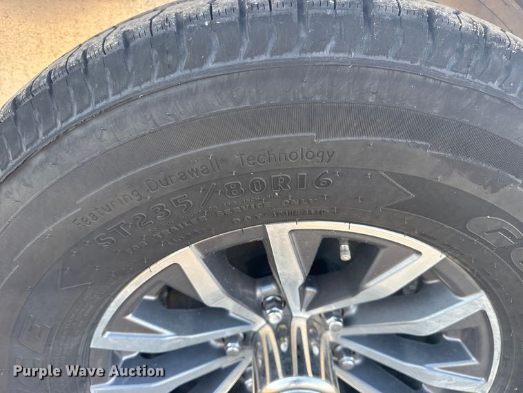 image for item EG1716 2025 Exiss Sooner Trailer Mfg. Sooner Select 7026 livestock trailer