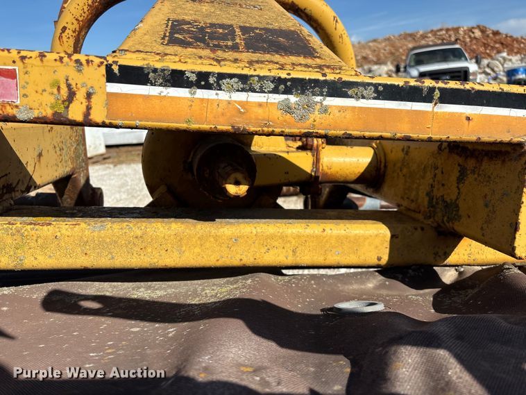 image for item EO4158 Vermeer 210 disc mower