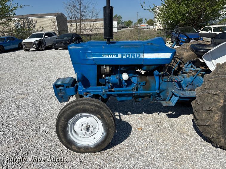 image for item EO4178 Ford 4600 tractor