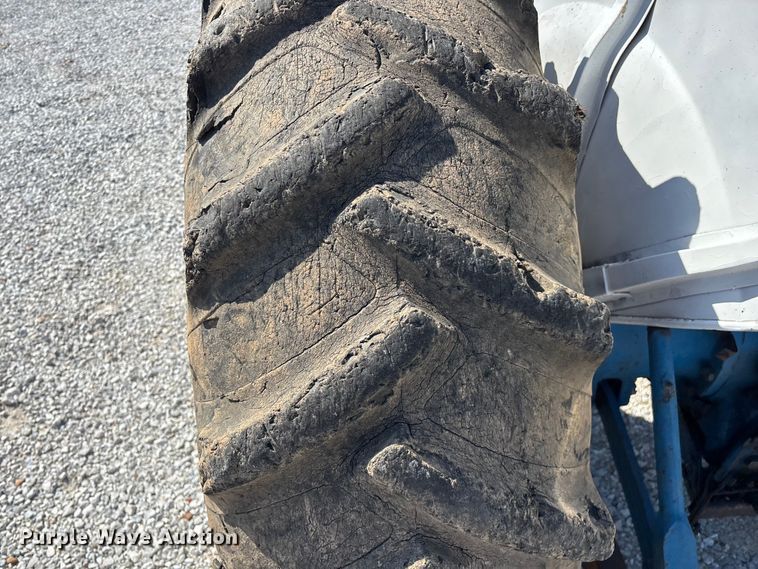 image for item EO4178 Ford 4600 tractor