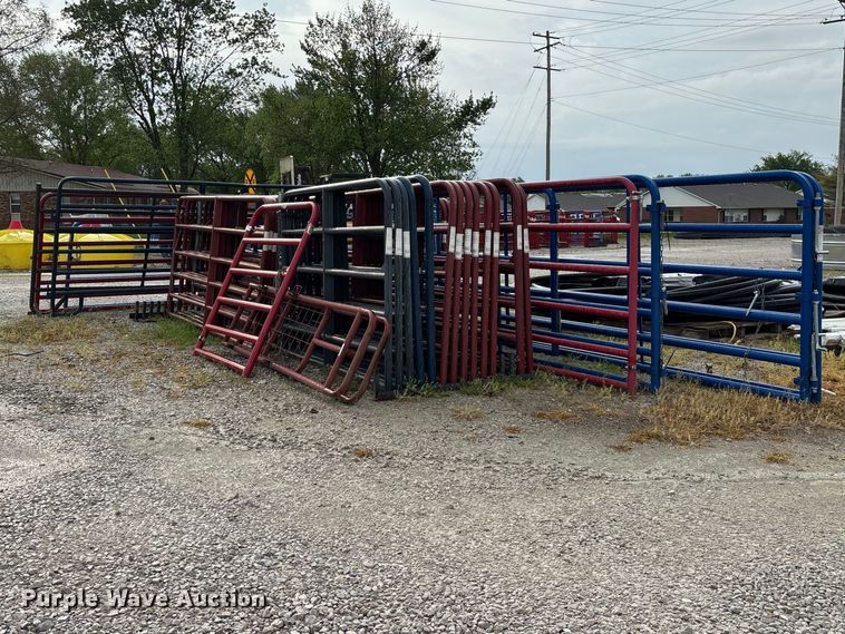 image for item EO4186 (36) livestock panels