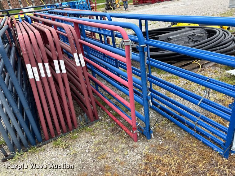 image for item EO4186 (36) livestock panels