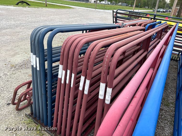image for item EO4186 (36) livestock panels