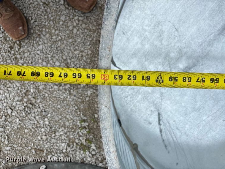 image for item EO4187 (16) livestock troughs