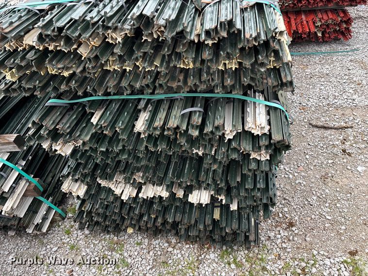 image for item EO4189 T-posts