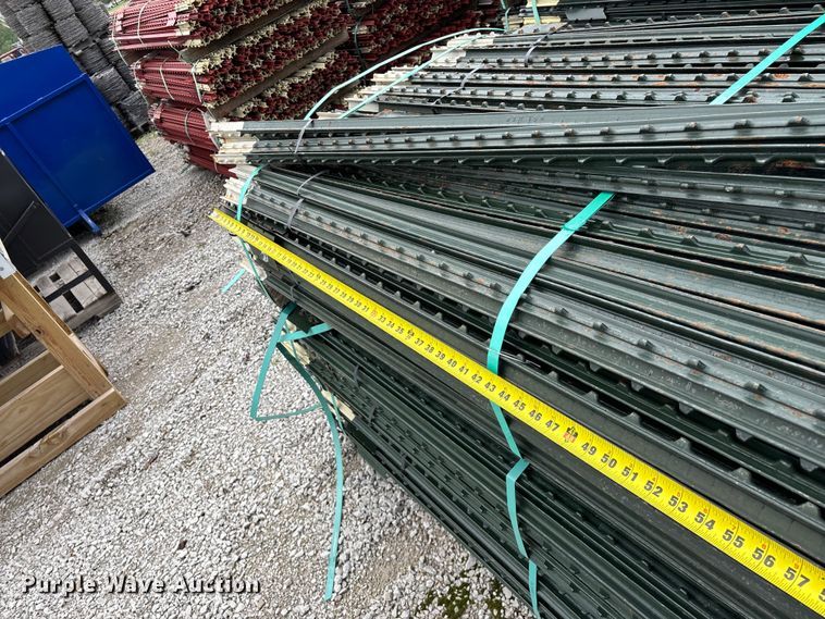 image for item EO4189 T-posts