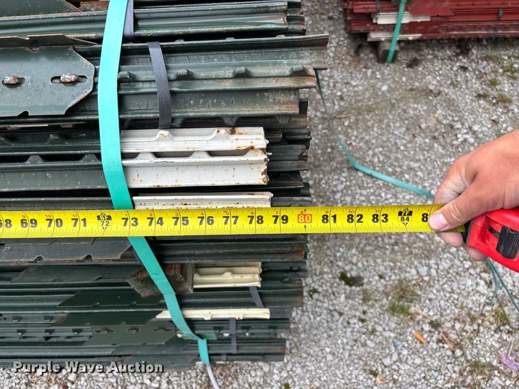 image for item EO4189 T-posts