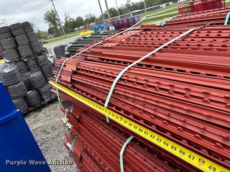 image for item EO4189 T-posts