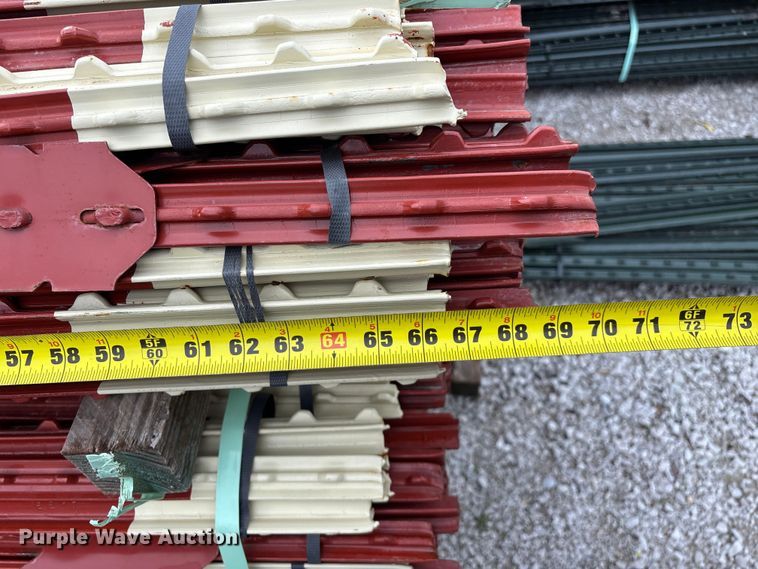 image for item EO4189 T-posts