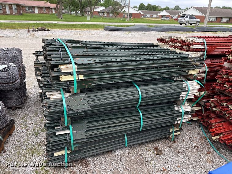 image for item EO4189 T-posts