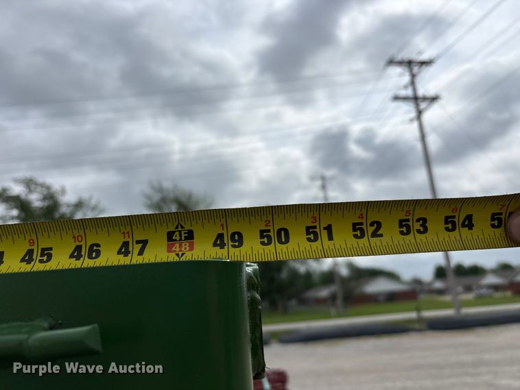 image for item EO4190 Powder River M1500 squeeze chute