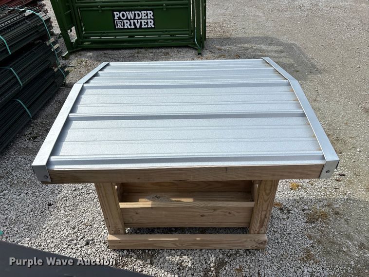 image for item EO4191 (3) livestock feeders