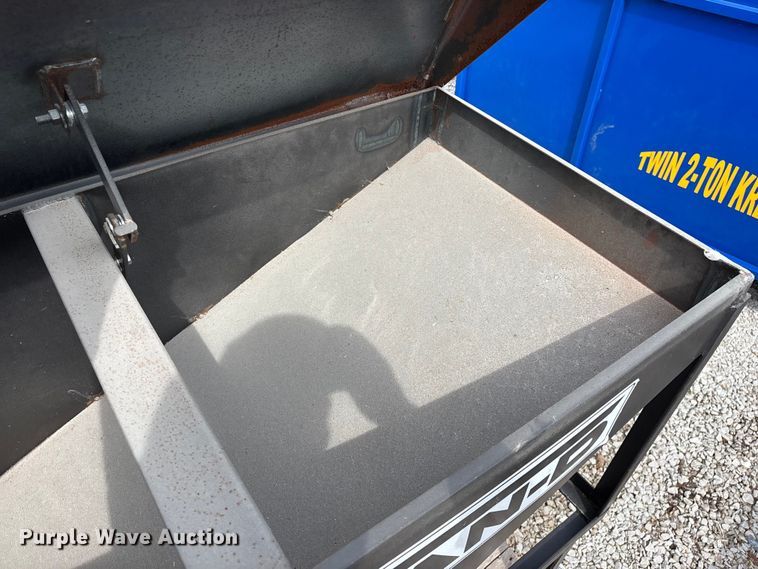 image for item EO4191 (3) livestock feeders