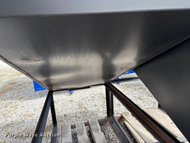 image for item EO4191 (3) livestock feeders