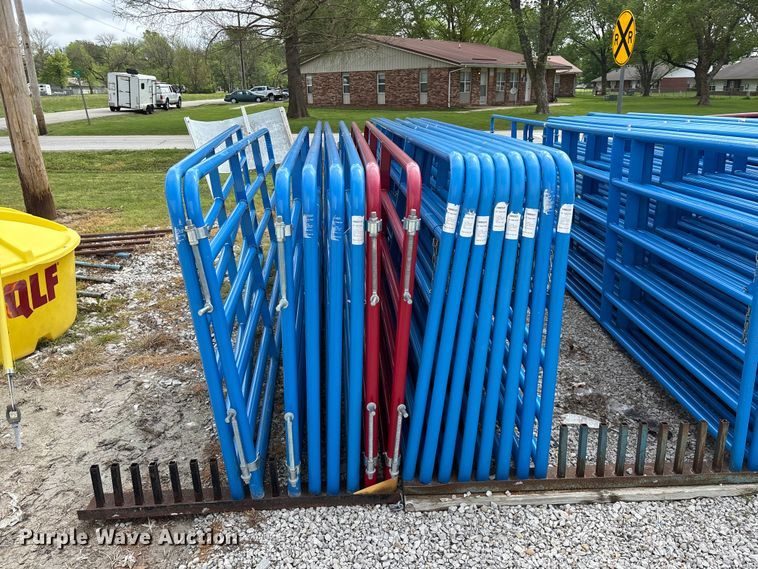 image for item EO4193 (16) MFA livestock panels