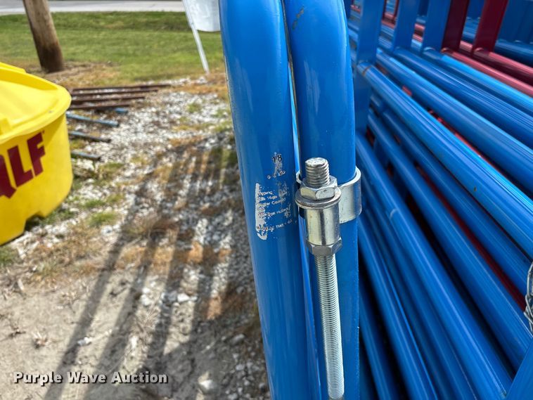 image for item EO4193 (16) MFA livestock panels