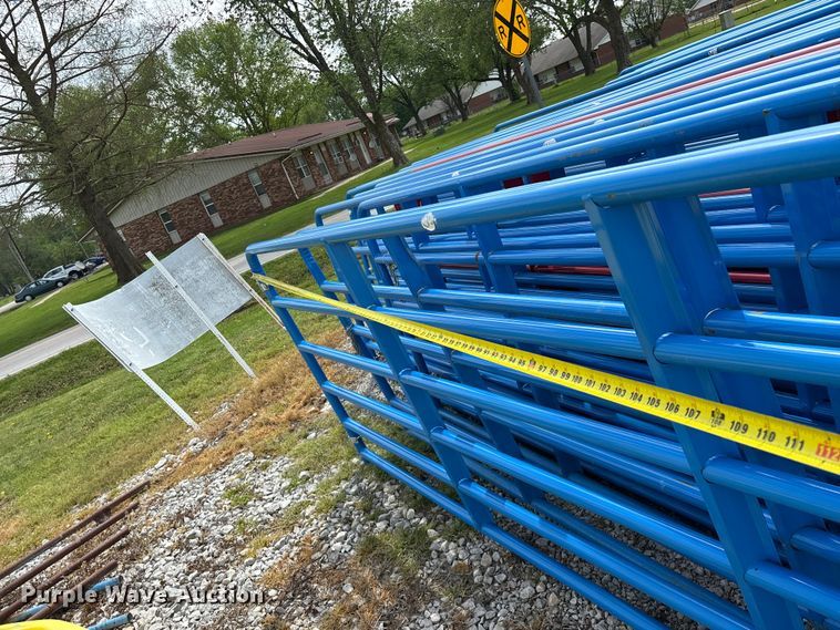 image for item EO4193 (16) MFA livestock panels