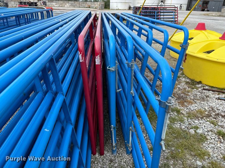 image for item EO4193 (16) MFA livestock panels