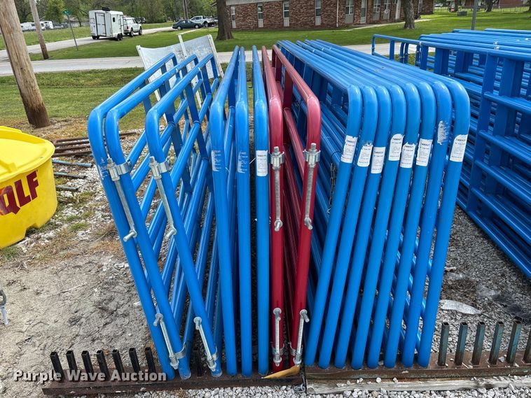 image for item EO4193 (16) MFA livestock panels