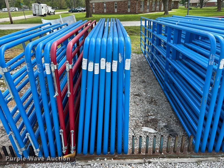 image for item EO4193 (16) MFA livestock panels