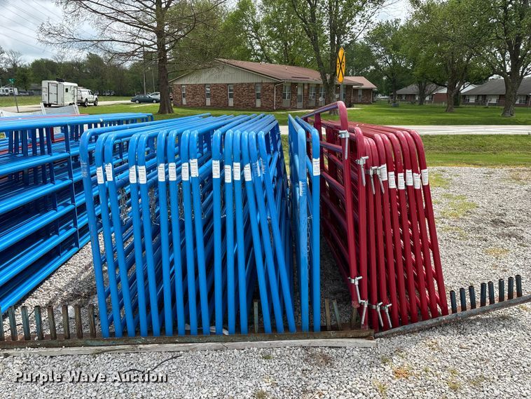 image for item EO4194 (27) MFA livestock panels