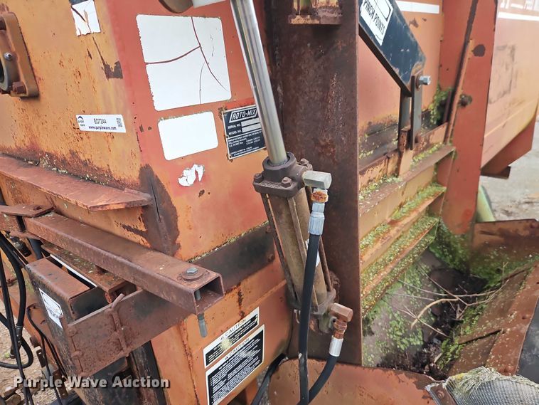 image for item EO7244 Roto-Mix 354-12 feed mixer
