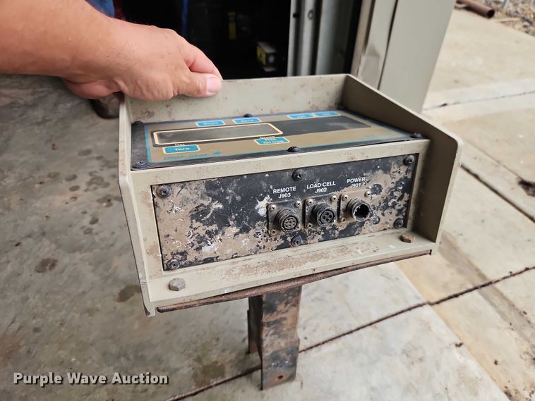 image for item EO7244 Roto-Mix 354-12 feed mixer