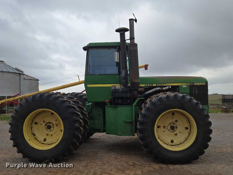 image for item ER1088 1984 John Deere 8650 4WD tractor