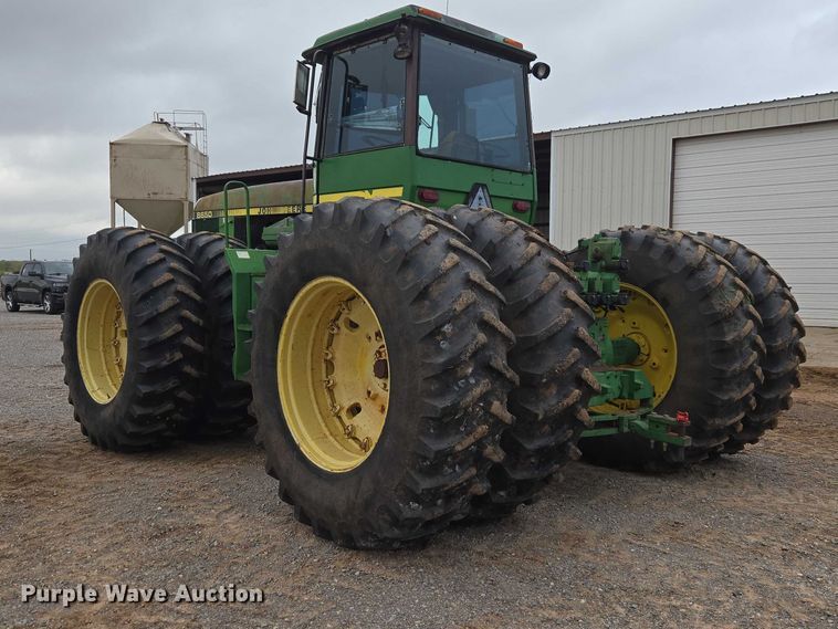 image for item ER1088 1984 John Deere 8650 4WD tractor