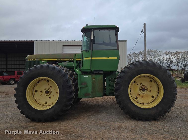 image for item ER1088 1984 John Deere 8650 4WD tractor