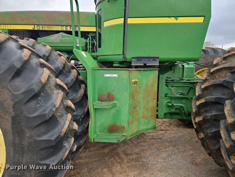 image for item ER1088 1984 John Deere 8650 4WD tractor