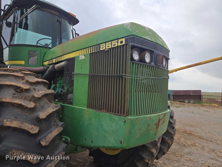 image for item ER1088 1984 John Deere 8650 4WD tractor