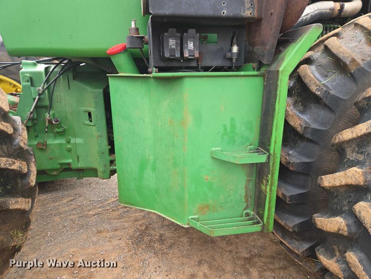 image for item ER1088 1984 John Deere 8650 4WD tractor