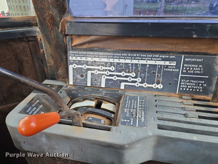 image for item ER1088 1984 John Deere 8650 4WD tractor