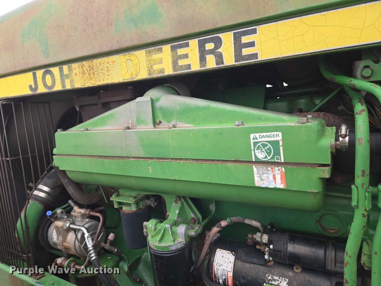 image for item ER1088 1984 John Deere 8650 4WD tractor