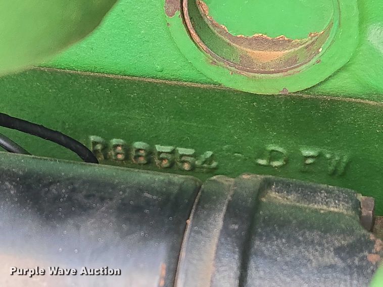 image for item ER1088 1984 John Deere 8650 4WD tractor