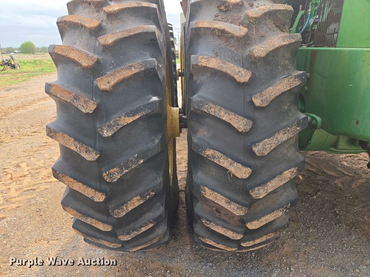 image for item ER1088 1984 John Deere 8650 4WD tractor