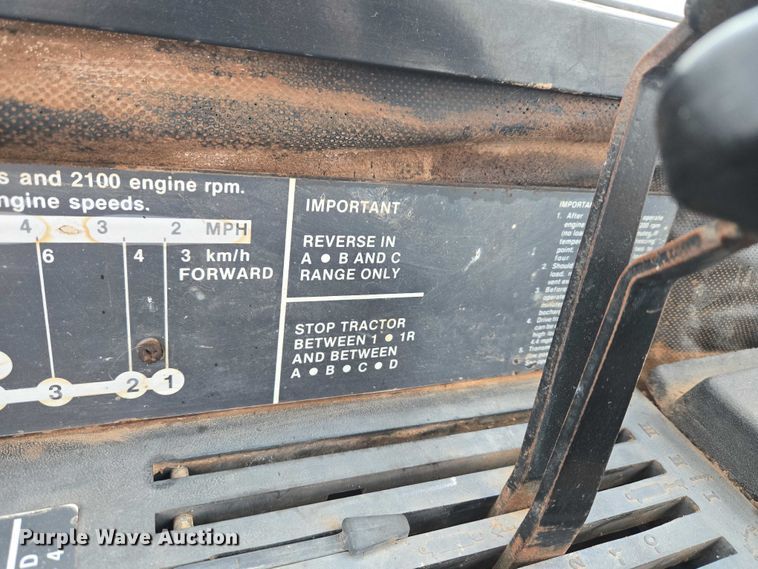 image for item ER1089 1982 John Deere 8640 4WD tractor