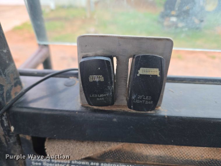 image for item ER1089 1982 John Deere 8640 4WD tractor