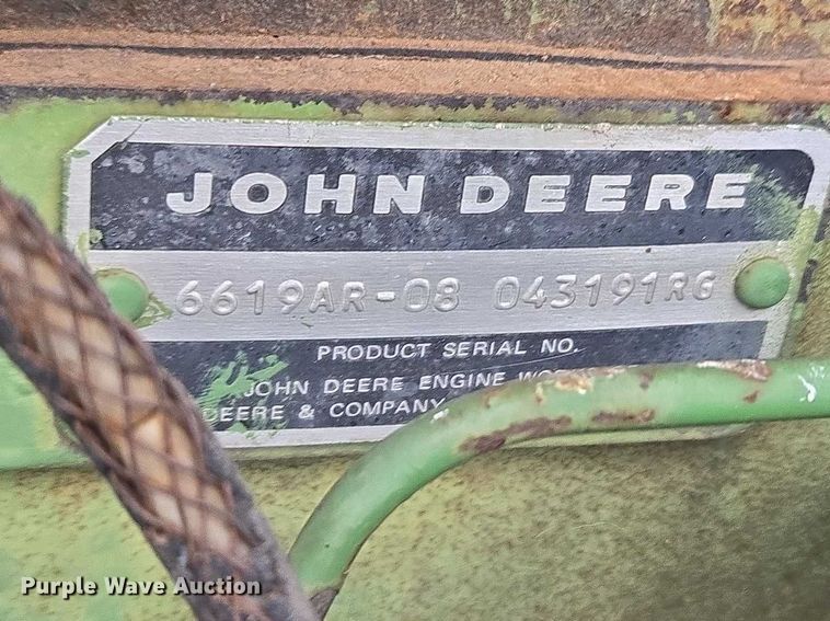 image for item ER1089 1982 John Deere 8640 4WD tractor