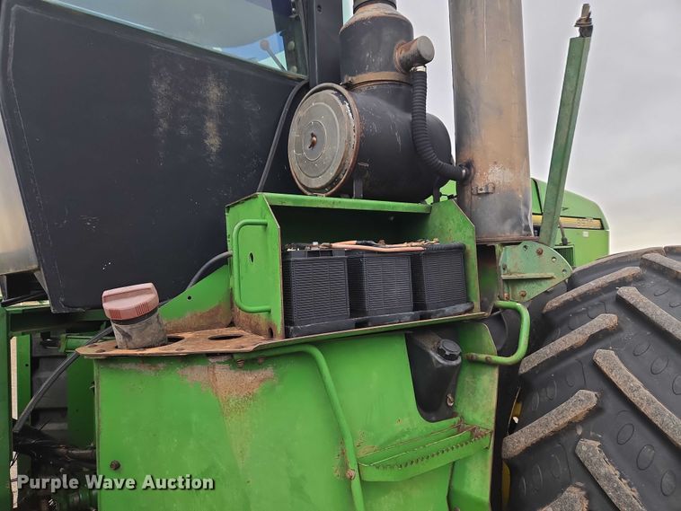 image for item ER1090 John Deere 8970 4WD tractor