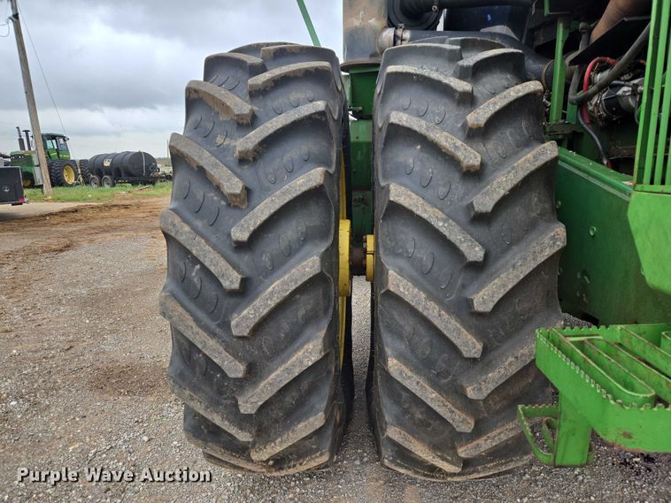 image for item ER1090 John Deere 8970 4WD tractor