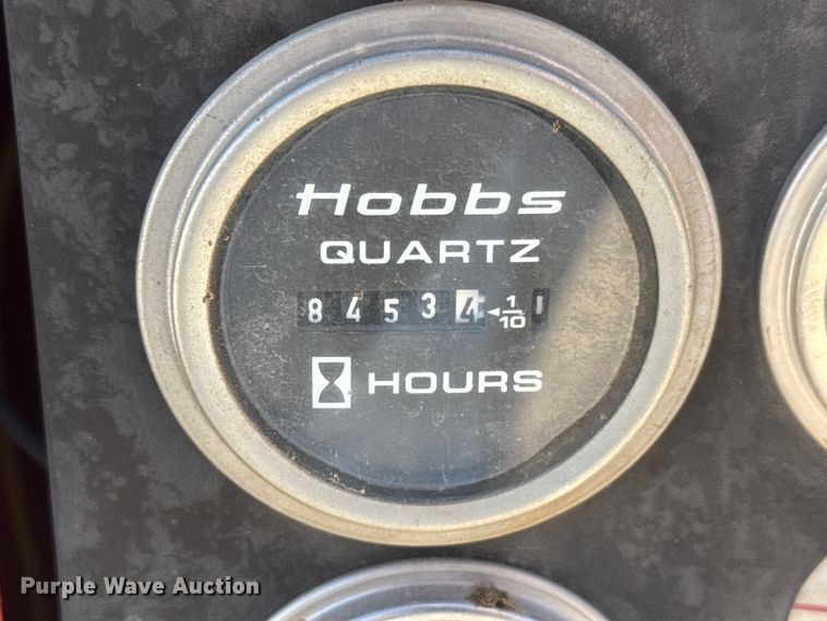 image for item ET1890 Case 4391 irrigation power unit