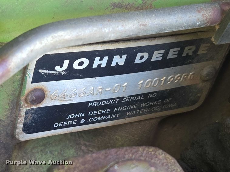 image for item ET5094 1979 John Deere 8440 4WD tractor
